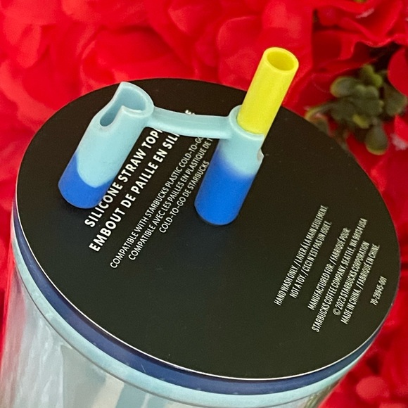 NWT💙Starbucks 2023 Blue Blossom Color Changing Tumbler with Swirl Straw - Picture 6 of 10
